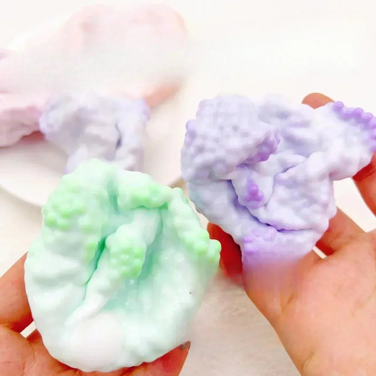 Relax Sticky Ball Squishy 